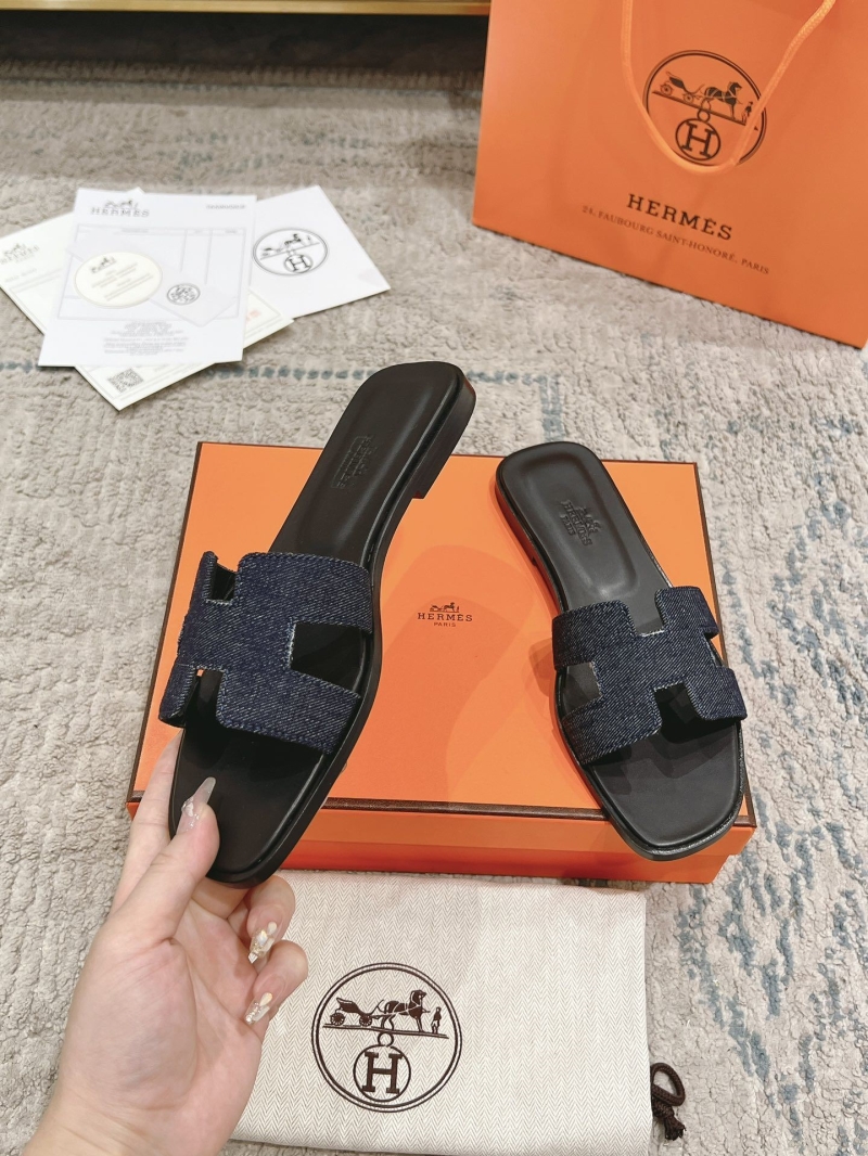 Hermes Slippers